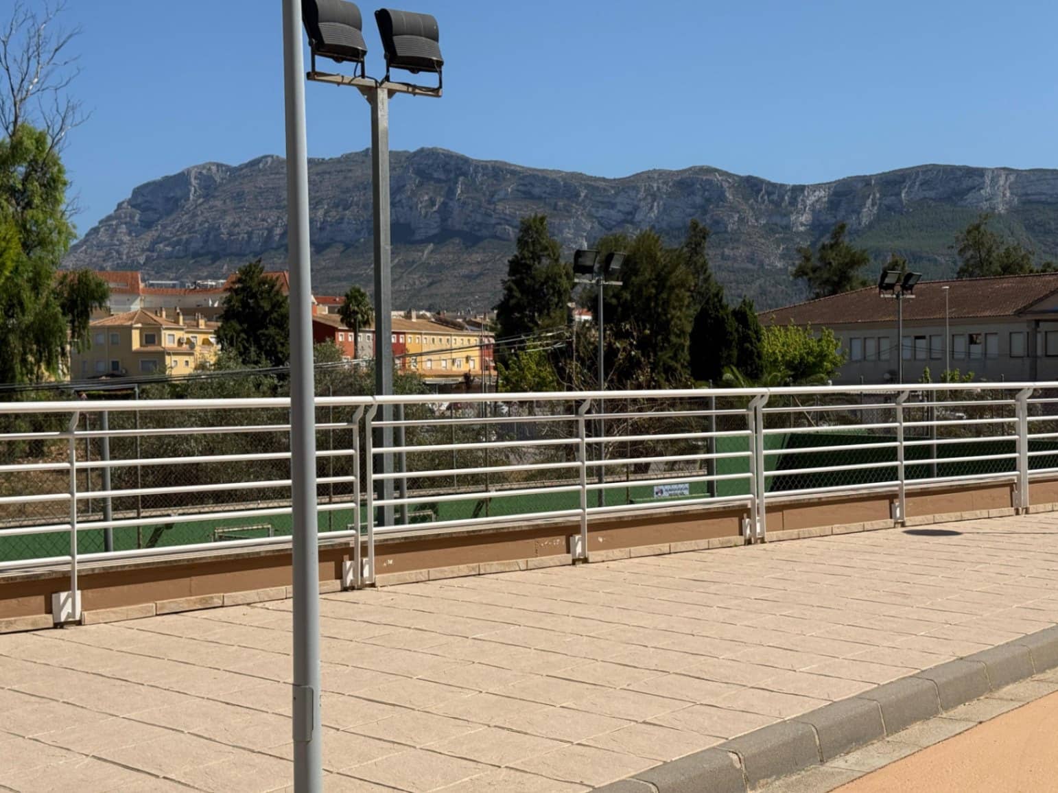 3 Zimmer Apartment zu verkaufen in Denia mit Pool Garage - 420.000 € (Ref: 9325298)