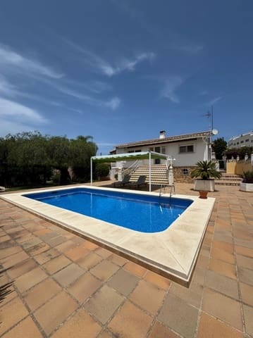 3 quarto Moradia para venda em Dénia com piscina garagem - 650 000 € (Ref: 9337212)