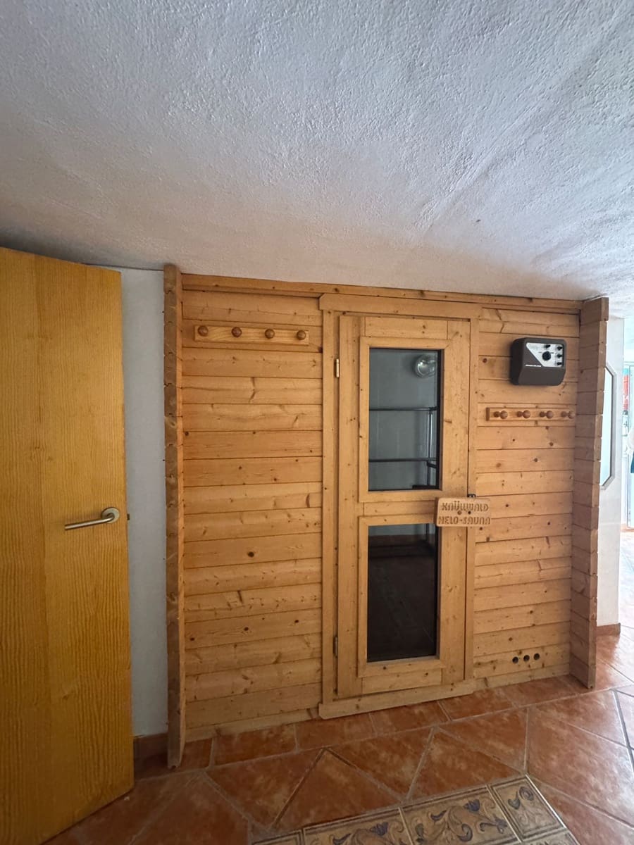 3 quarto Moradia para venda em Denia com piscina garagem - 650 000 € (Ref: 9337212)