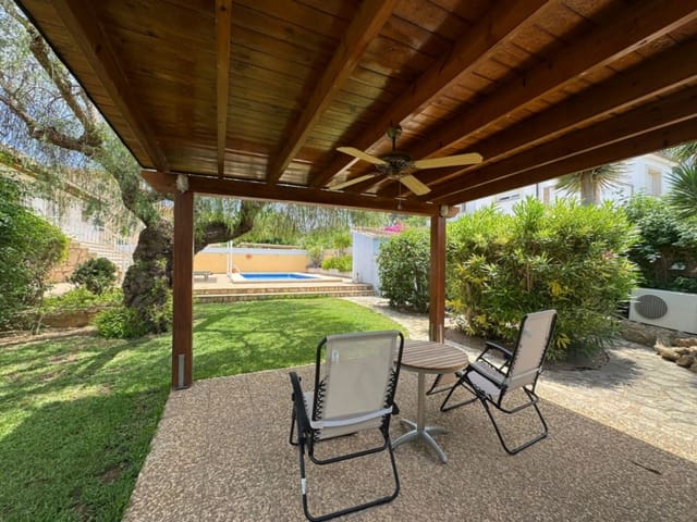 3 quarto Moradia para venda em Dénia com piscina garagem - 650 000 € (Ref: 9337212)