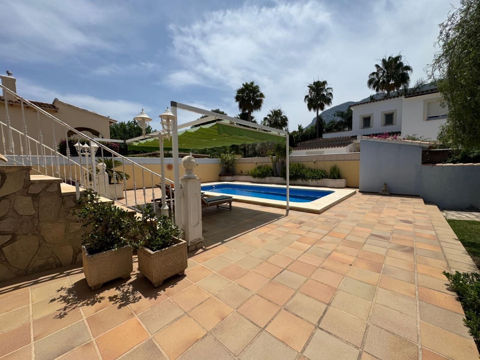 3 quarto Moradia para venda em Denia com piscina garagem - 650 000 € (Ref: 9337212)
