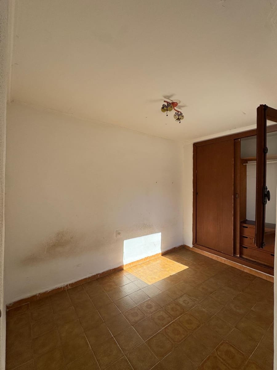 5 soverom Hus til salgs i Denia - € 280 000 (Ref: 9388797)