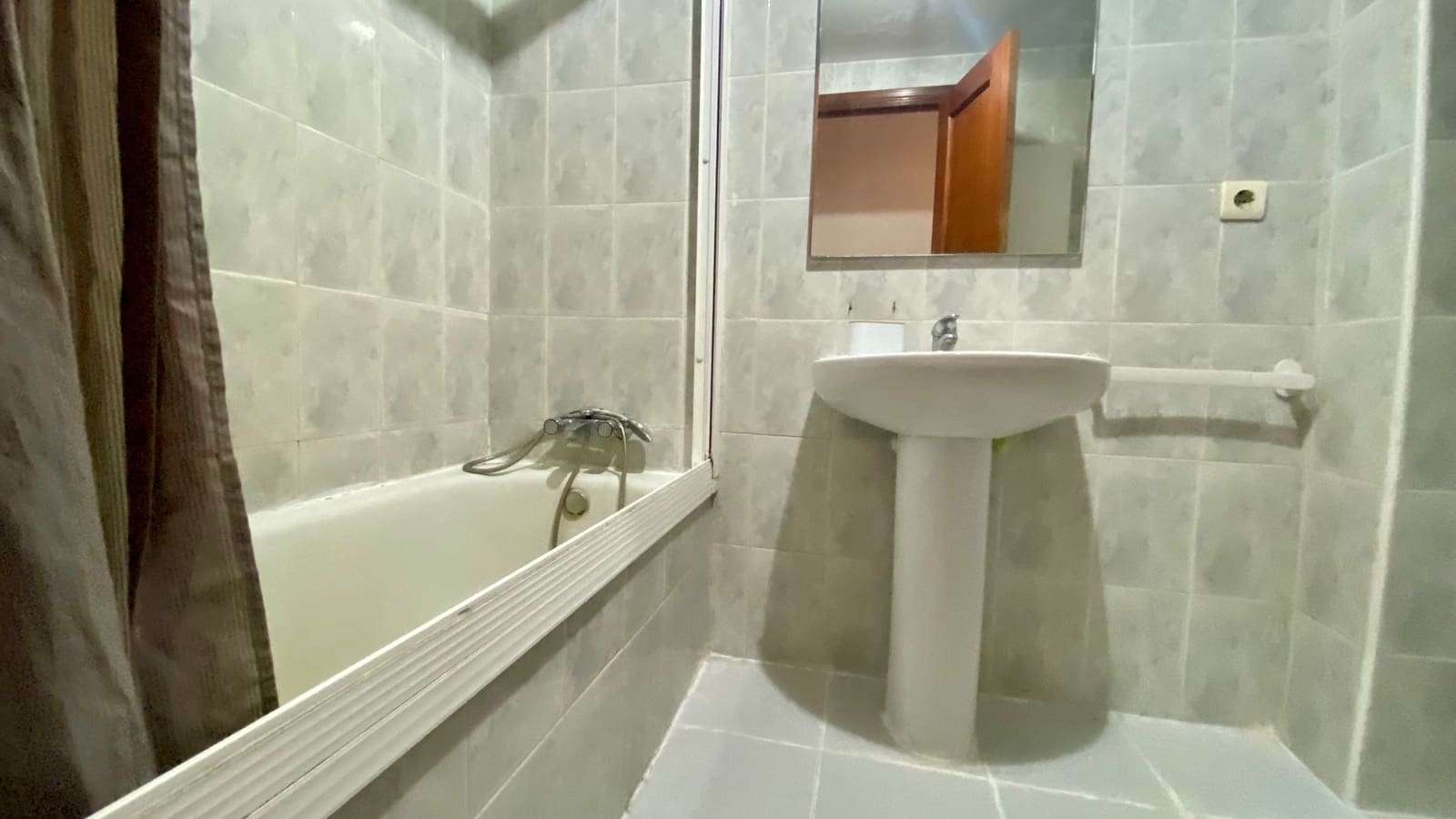 4 chambre Appartement à vendre à Denia avec piscine garage - 255 000 € (Ref: 9388802)