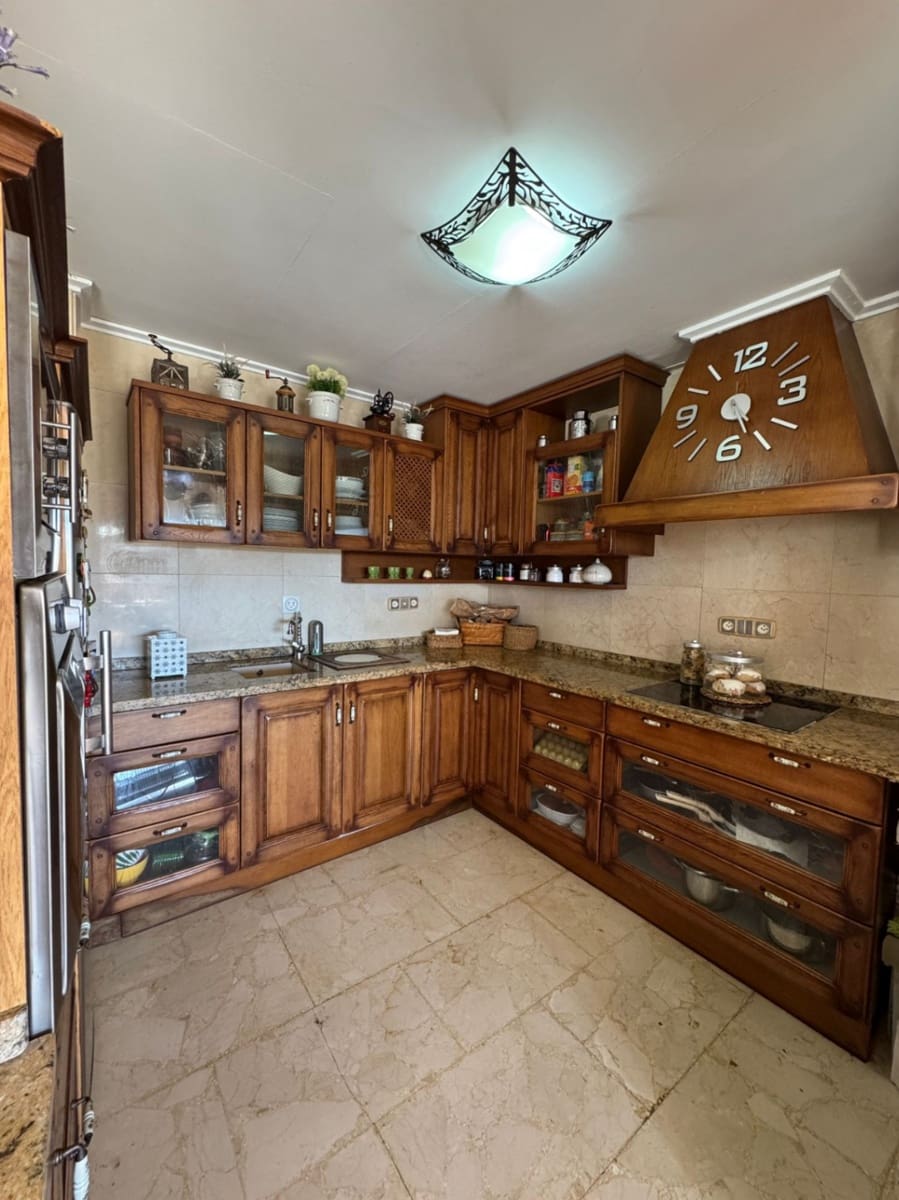 Piso de 2 habitaciones en Dénia en venta con piscina - 477.000 € (Ref: 9388803)