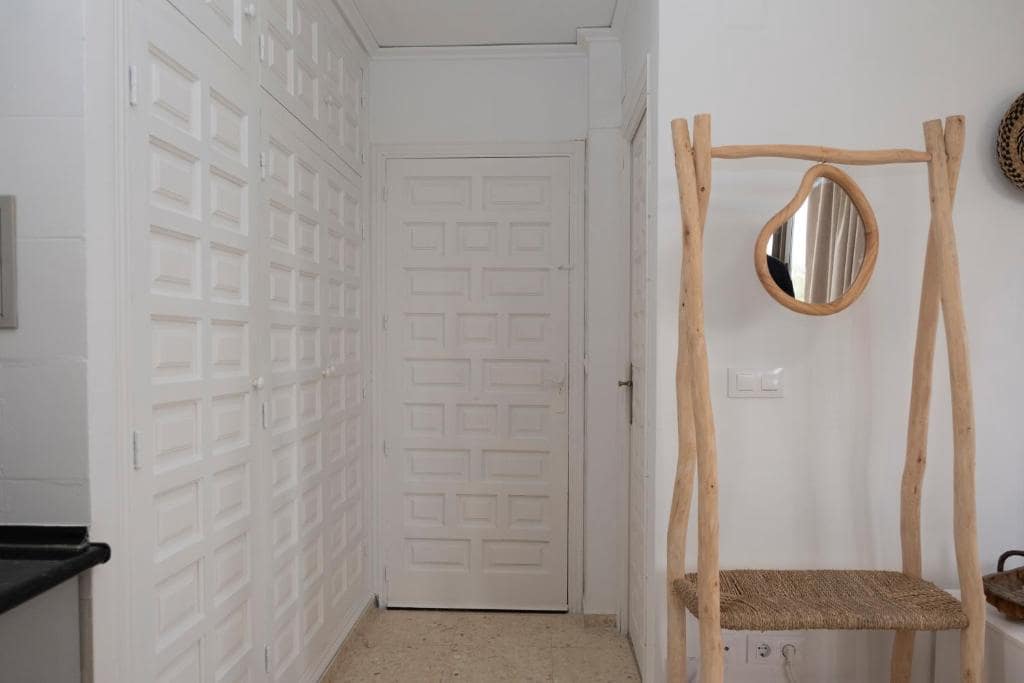 Apartamento de 1 habitación en Dénia en venta con piscina garaje - 160.000 € (Ref: 9388805)