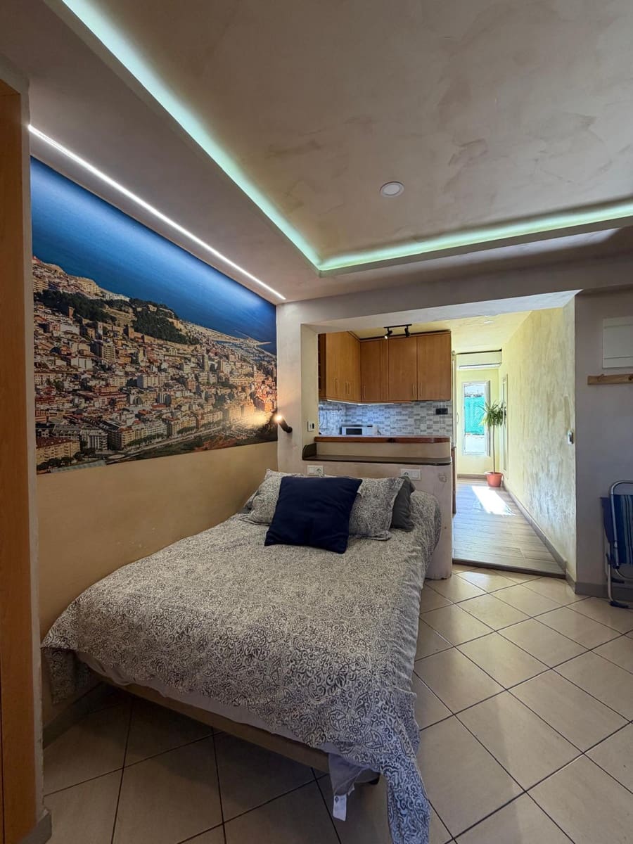 Studio til salgs i Denia med garasje - € 122 000 (Ref: 9388807)