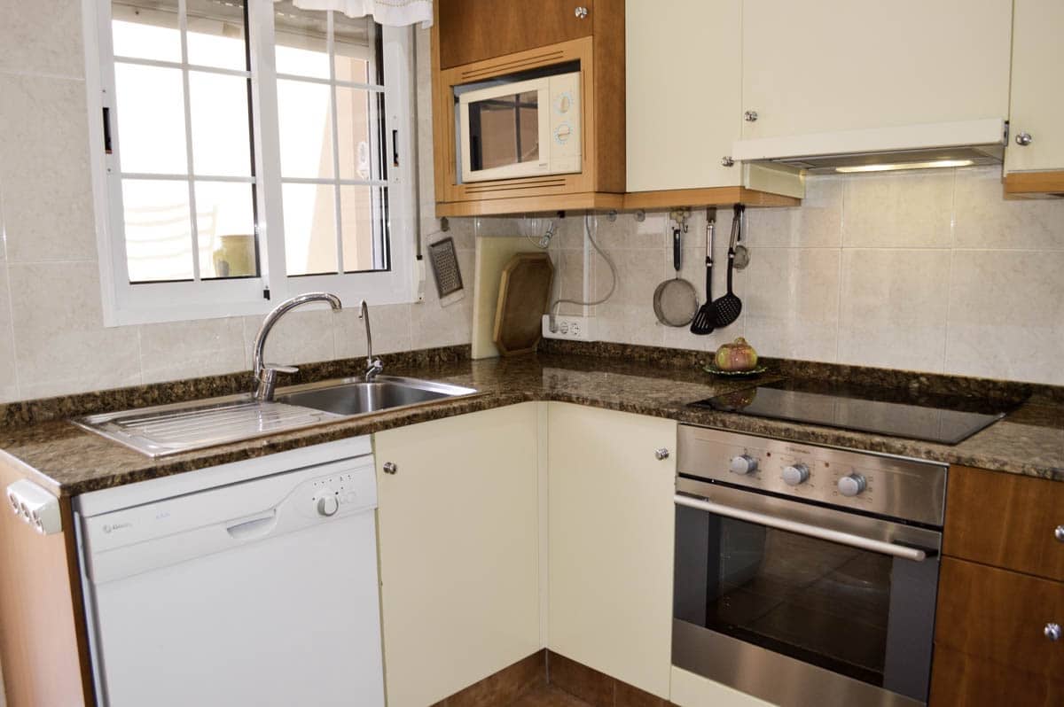 4 quarto Moradia para venda em Denia com piscina garagem - 750 000 € (Ref: 9388809)