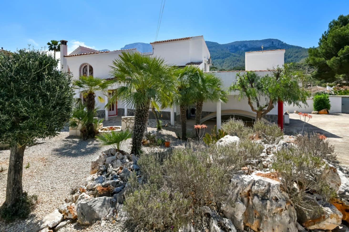 4 quarto Moradia para venda em Denia com piscina garagem - 485 000 € (Ref: 9388810)