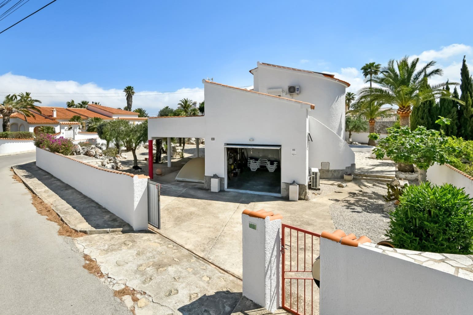 4 quarto Moradia para venda em Denia com piscina garagem - 485 000 € (Ref: 9388810)