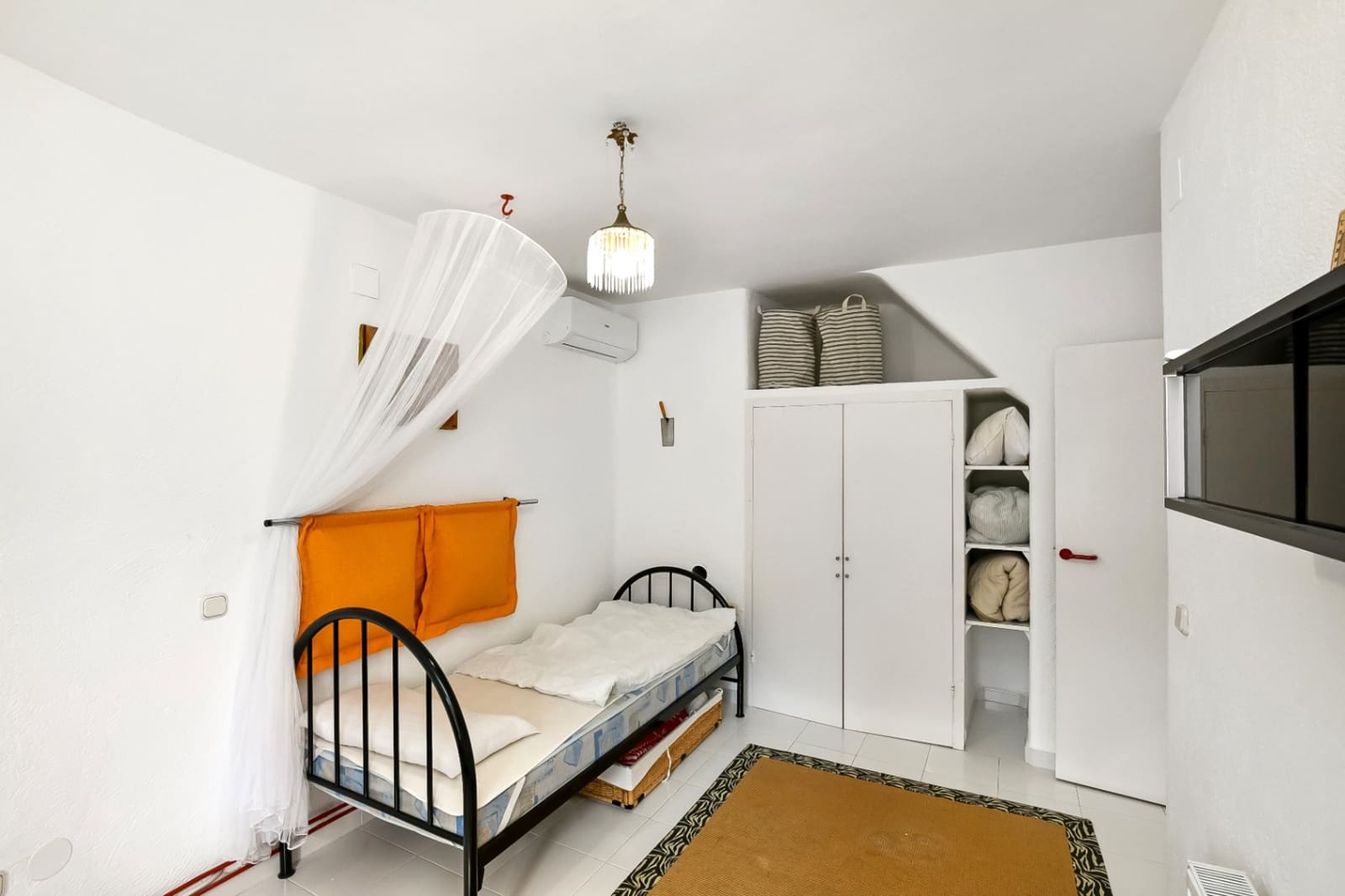 4 quarto Moradia para venda em Denia com piscina garagem - 485 000 € (Ref: 9388810)