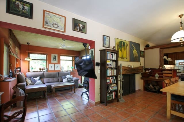 Chalet de 3 habitaciones en La Pedrera - Vessanes, Dénia en venta con piscina garaje - 595.000 € (Ref: 9388813)