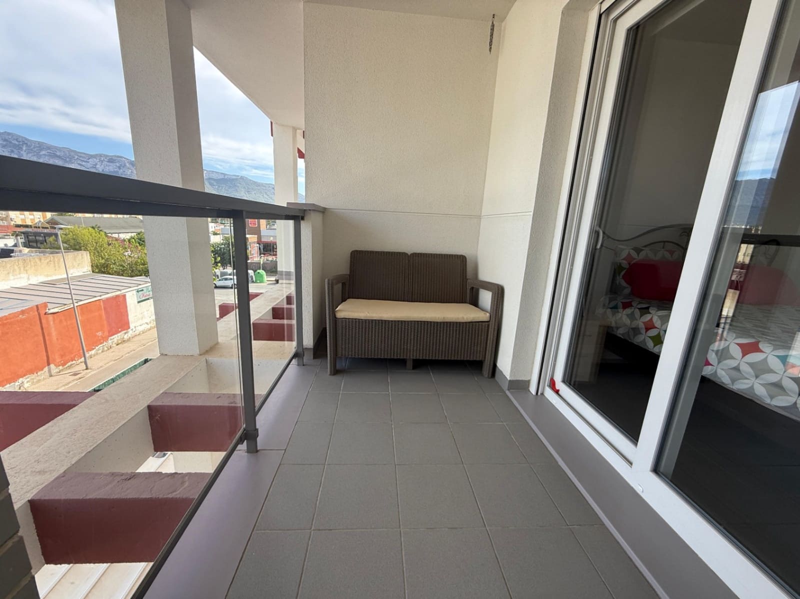 2 Zimmer Apartment zu verkaufen in Denia mit Pool Garage - 395.000 € (Ref: 9412729)