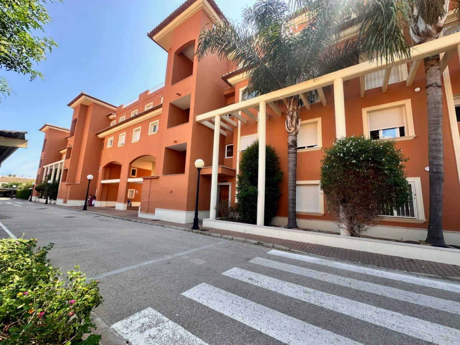 Apartamento de 3 habitaciones en Dénia en venta con piscina - 376.500 € (Ref: 9412730)