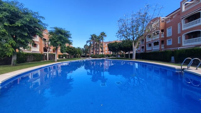 Apartamento de 3 habitaciones en Las Marinas / Les Marines, Dénia en venta con piscina - 376.500 € (Ref: 9412730)