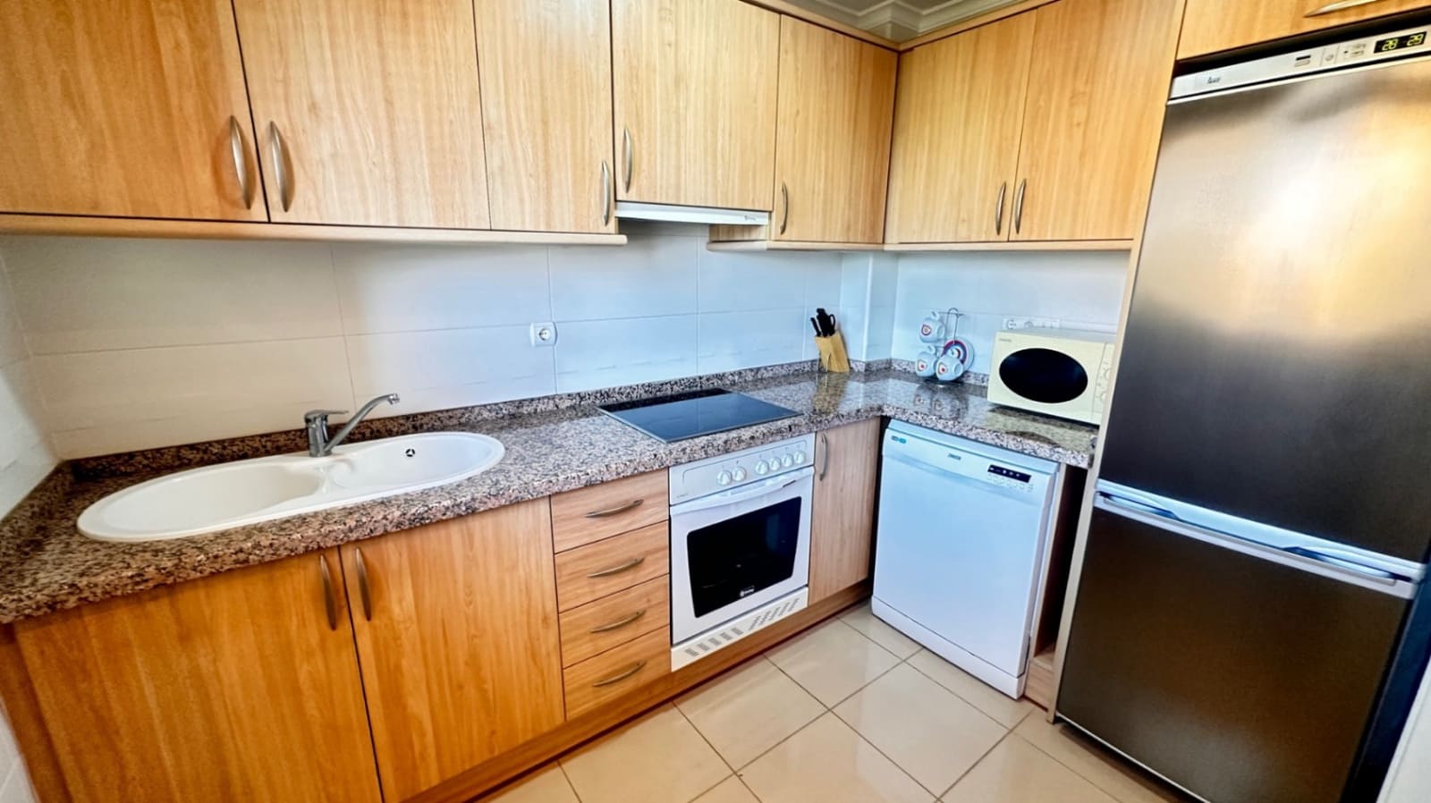 Apartamento de 3 habitaciones en Dénia en venta con piscina - 376.500 € (Ref: 9412730)