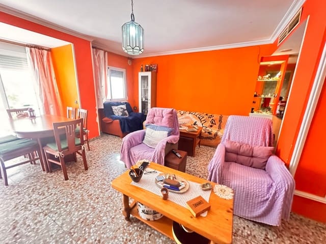 3 soveværelse Lejlighed til salg i Centro Urbano, Dénia - € 190.000 (Ref: 9412731)