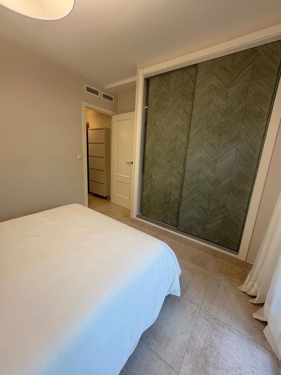 Apartamento de 1 habitación en Dénia en venta con piscina garaje - 239.900 € (Ref: 9412733)