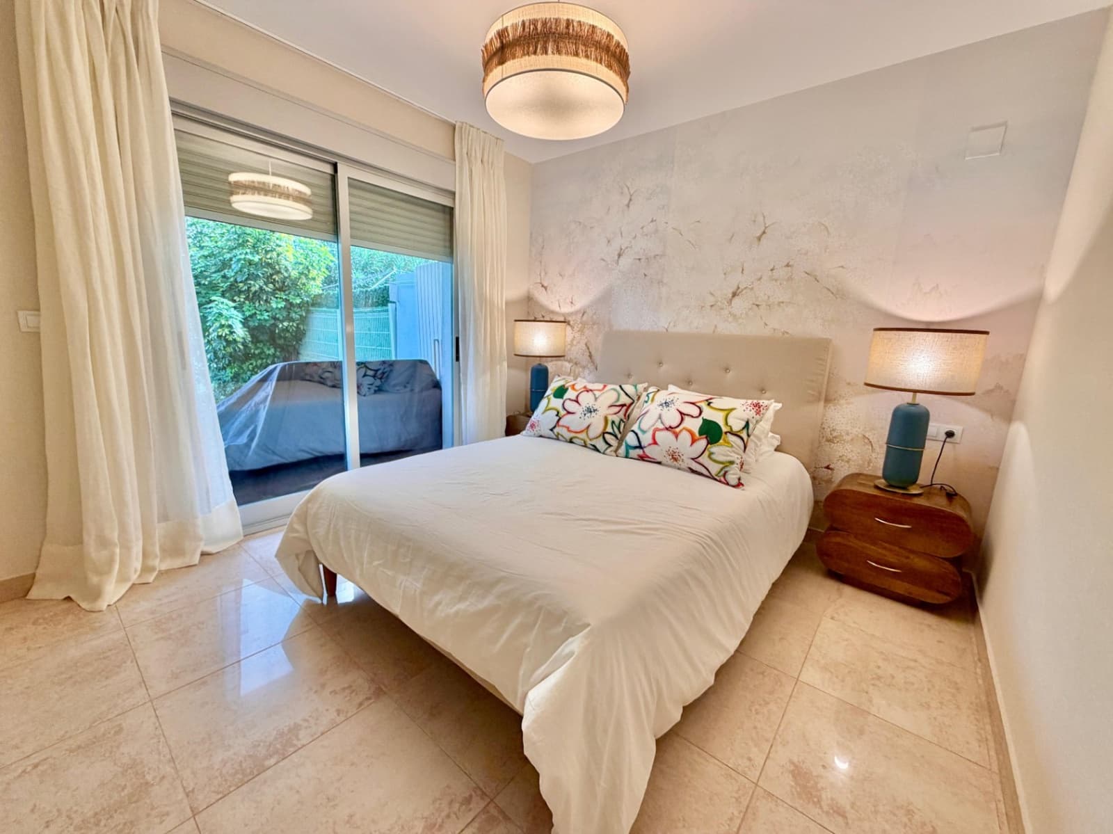 Apartamento de 1 habitación en Dénia en venta con piscina garaje - 239.900 € (Ref: 9412733)