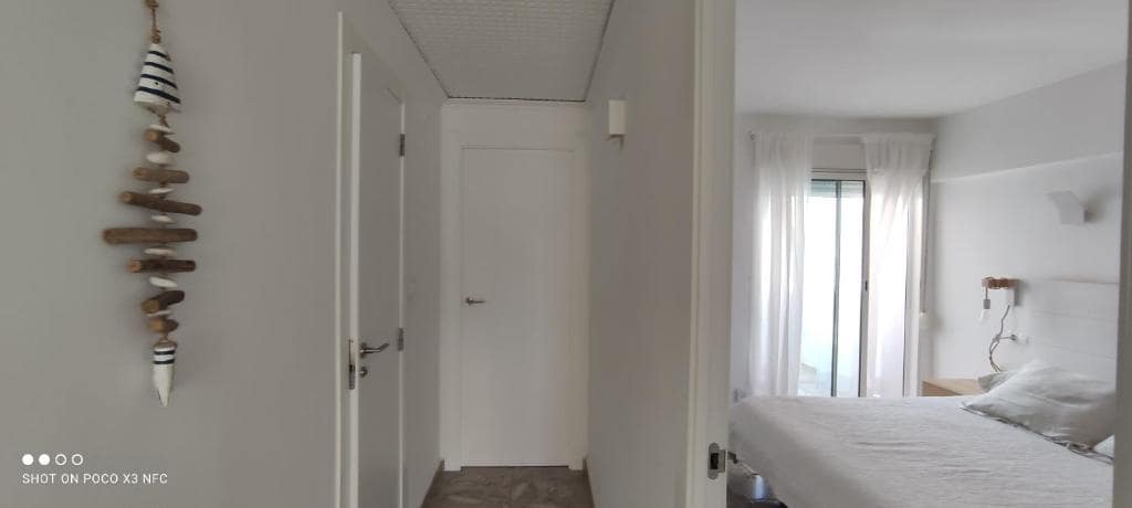 Apartamento de 2 habitaciones en Dénia en venta con piscina garaje - 285.000 € (Ref: 9412734)