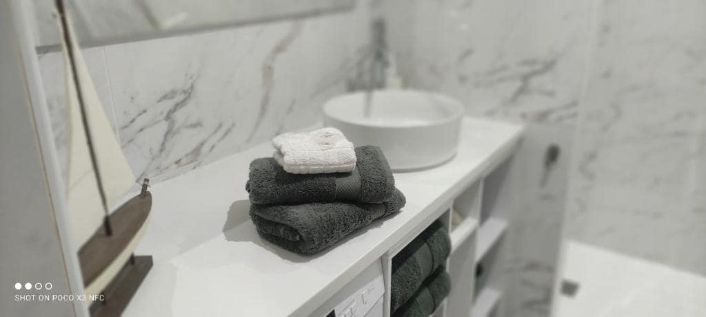 Apartamento de 2 habitaciones en Dénia en venta con piscina garaje - 285.000 € (Ref: 9412734)