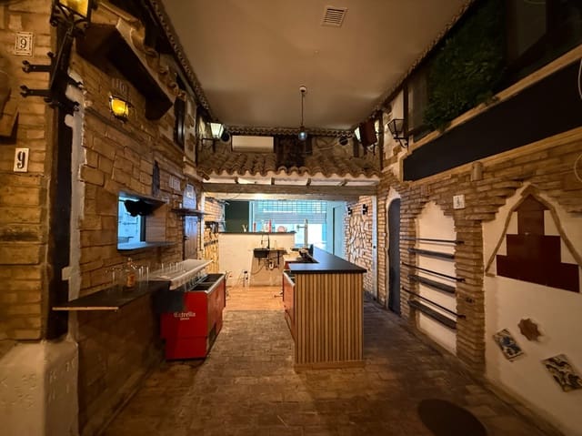 Kommersiell til salgs i Dénia - € 175 000 (Ref: 9412740)