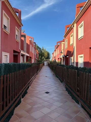 3 soverom Bungalow til salgs i Piles med garasje - € 287 000 (Ref: 9412843)