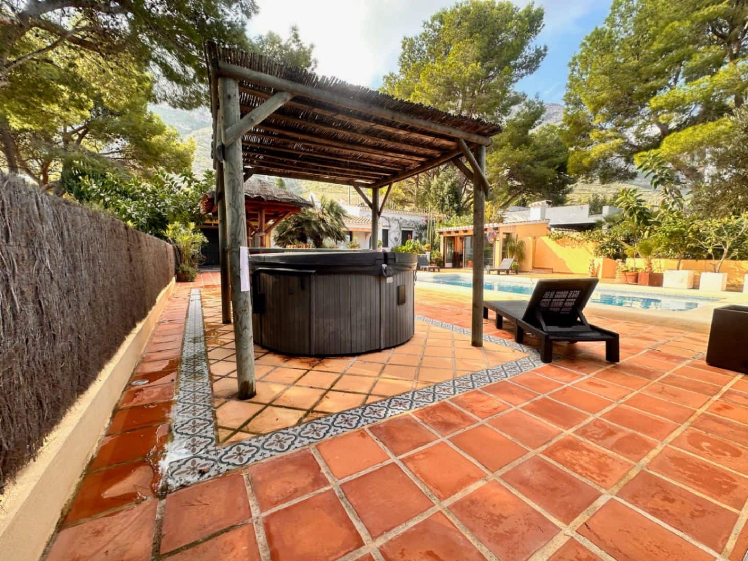 5 soveværelse Villa til salg i Denia med swimmingpool garage - € 490.000 (Ref: 9412845)