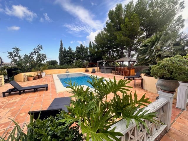5 soveværelse Villa til salg i El Montgó, Dénia med swimmingpool garage - € 490.000 (Ref: 9412845)