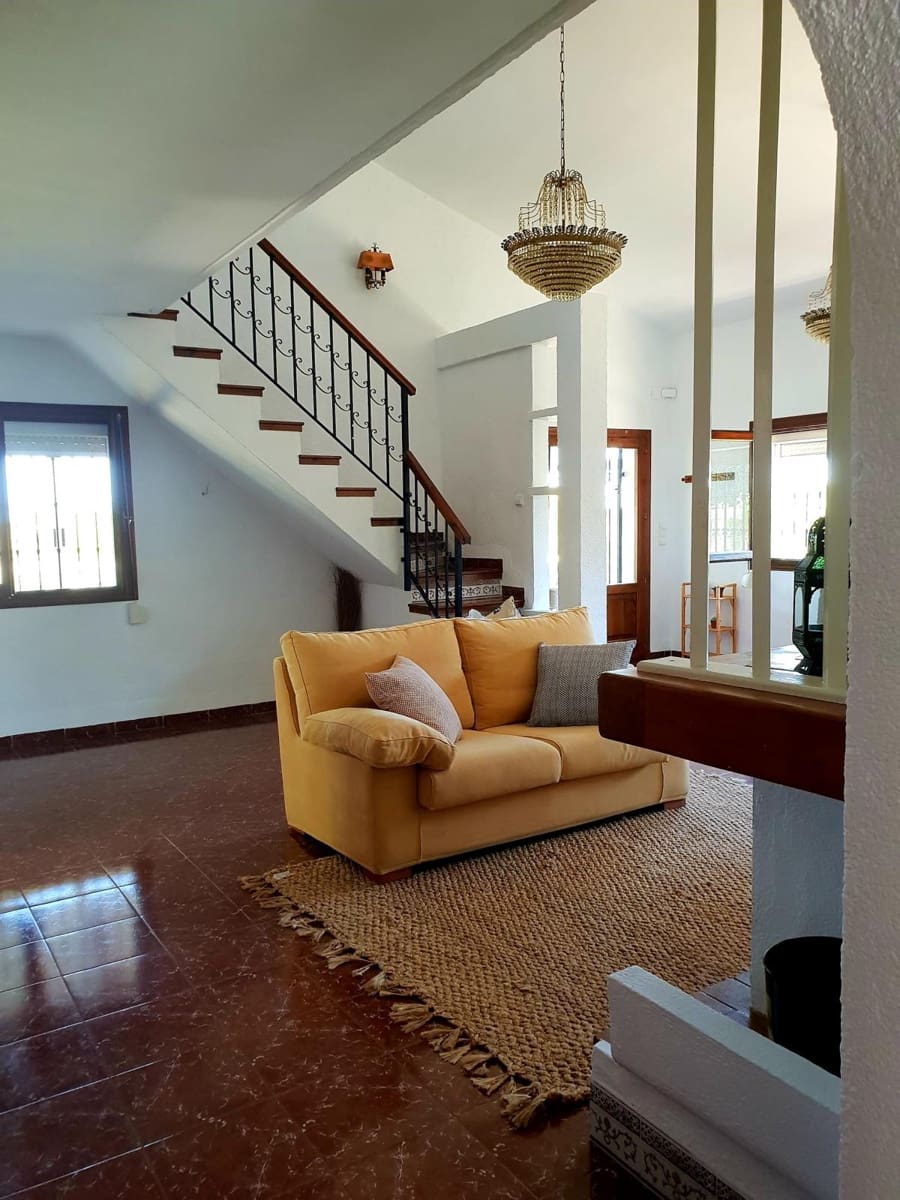 4 quarto Moradia para venda em Denia com piscina garagem - 490 000 € (Ref: 9413425)