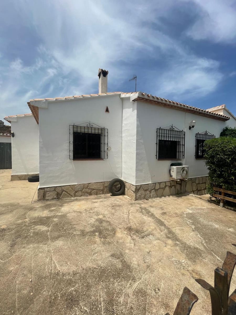 4 quarto Moradia para venda em Denia com piscina garagem - 490 000 € (Ref: 9413425)