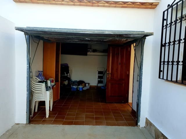 4 quarto Moradia para venda em Dénia com piscina garagem - 490 000 € (Ref: 9413425)