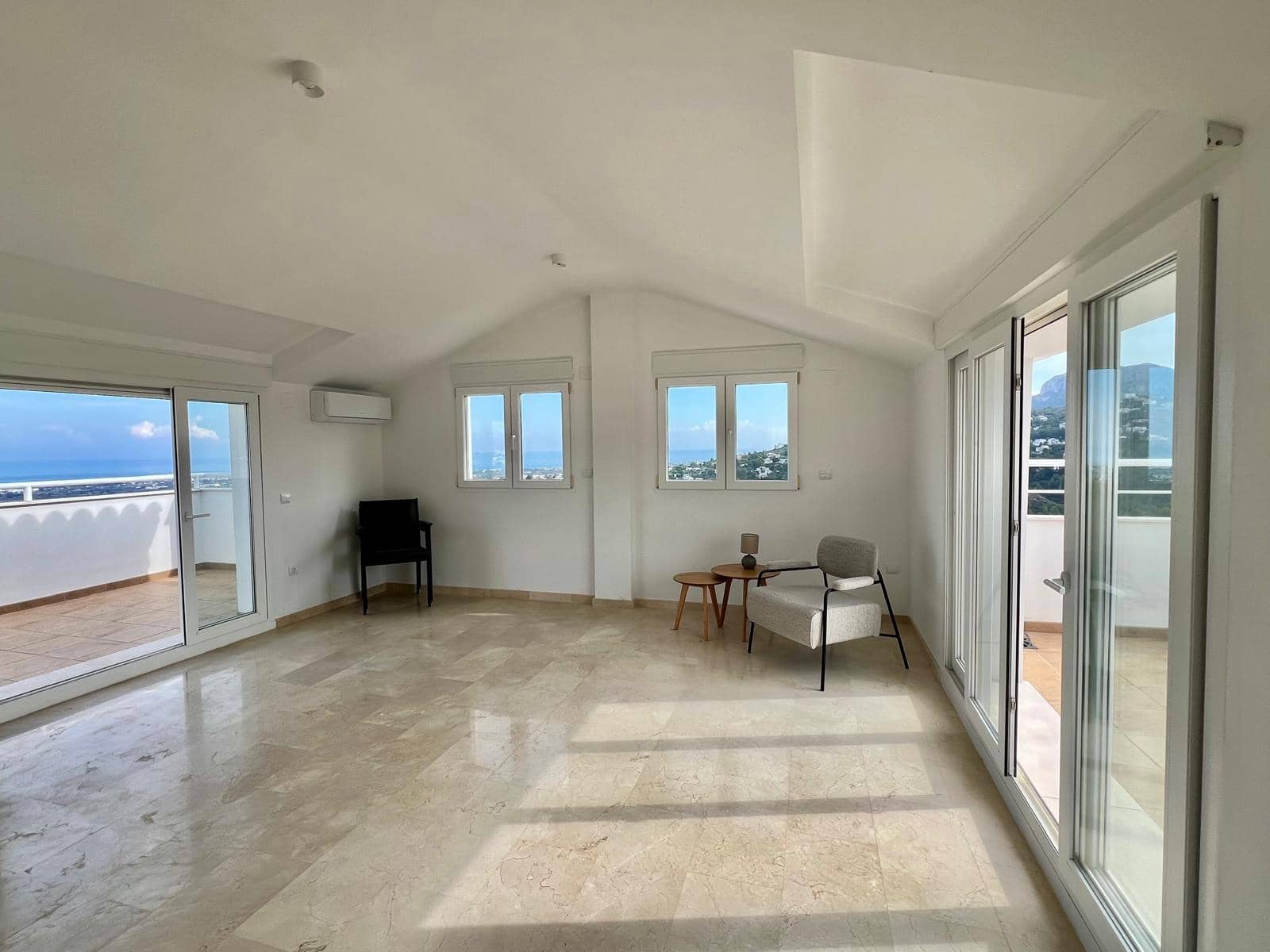 2 bedroom Flat for sale in Pego - € 320,000 (Ref: 9436594)