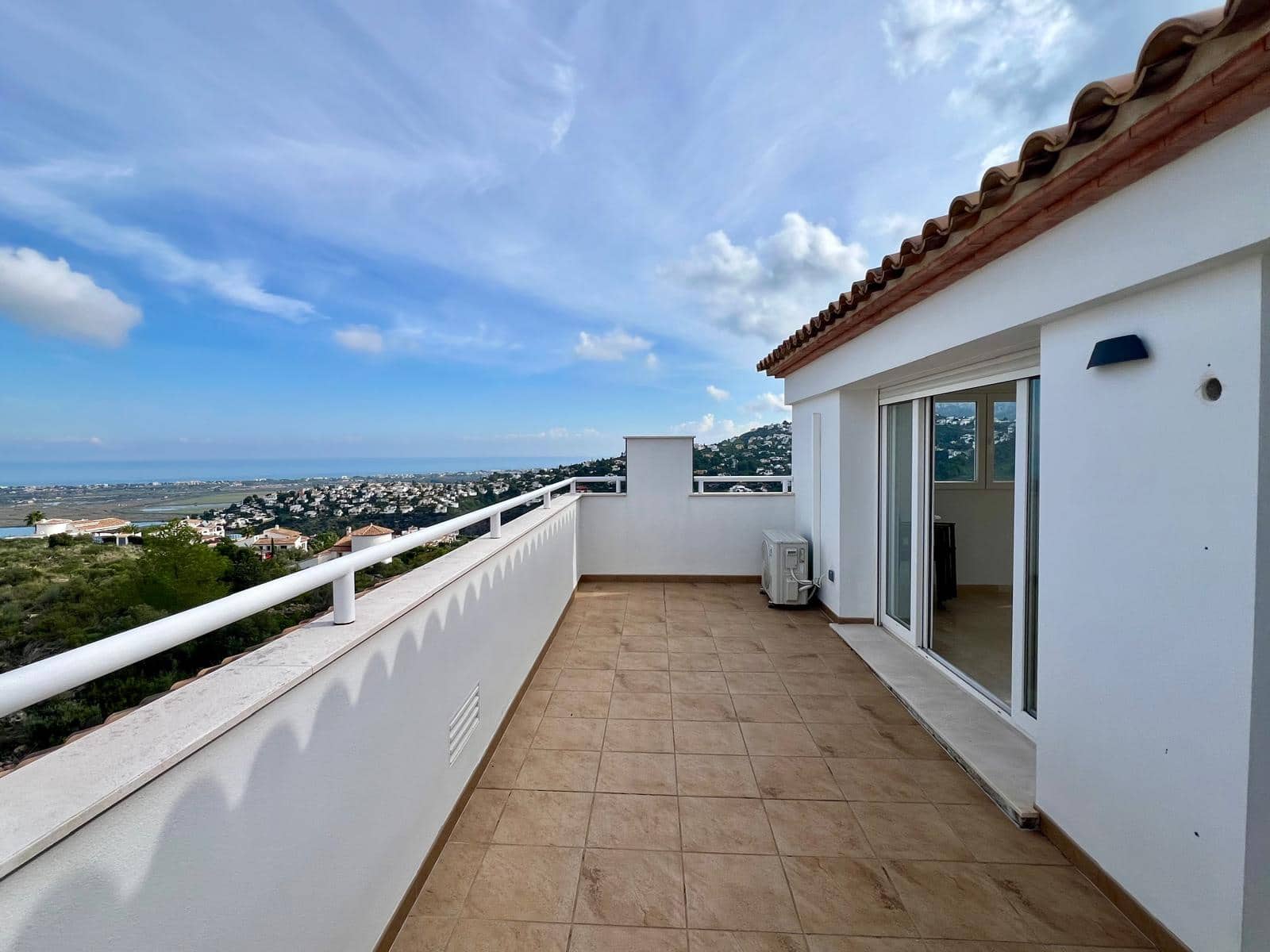 2 bedroom Flat for sale in Pego - € 320,000 (Ref: 9436594)