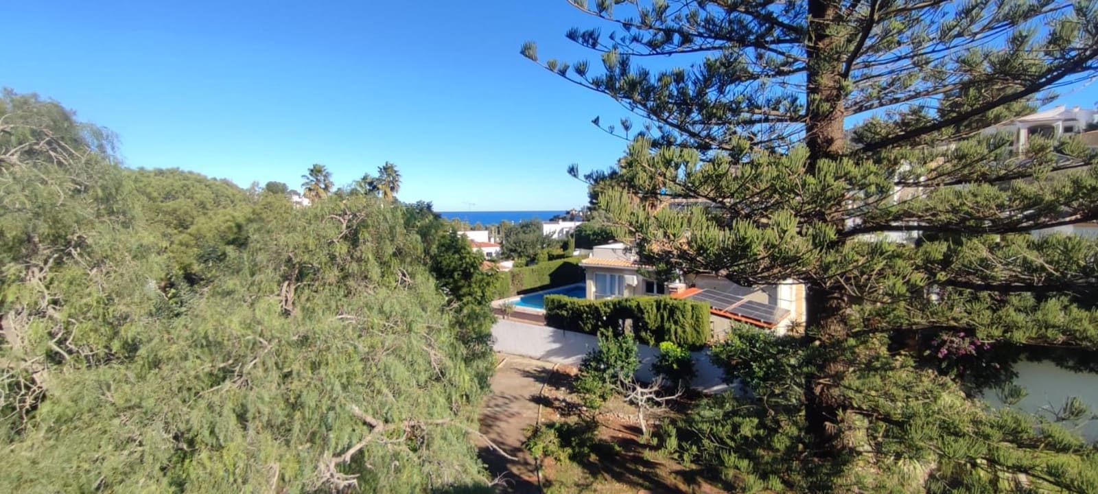 3 bedroom Villa for rent in Denia with pool garage - € 2,500 (Ref: 9436599)