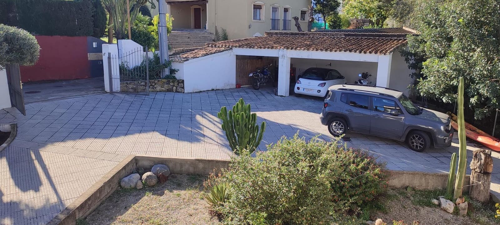 3 bedroom Villa for rent in Denia with pool garage - € 2,500 (Ref: 9436599)