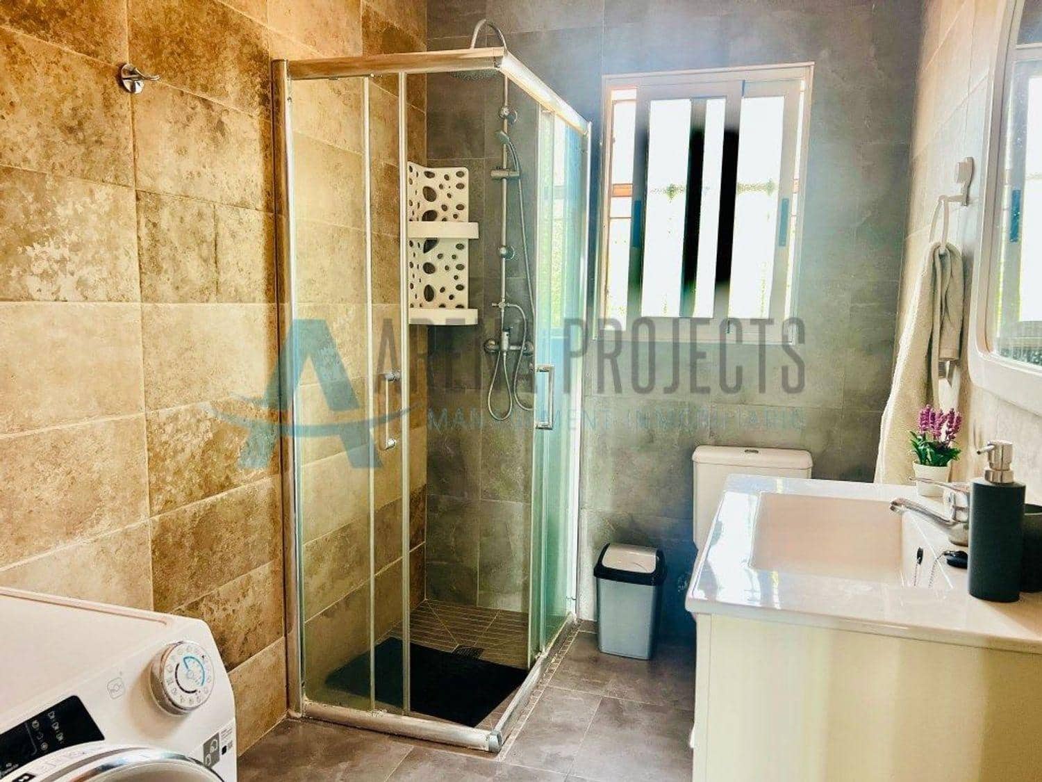 6 sovrum Villa till salu i Denia med garage - 350 000 € (Ref: 9436604)