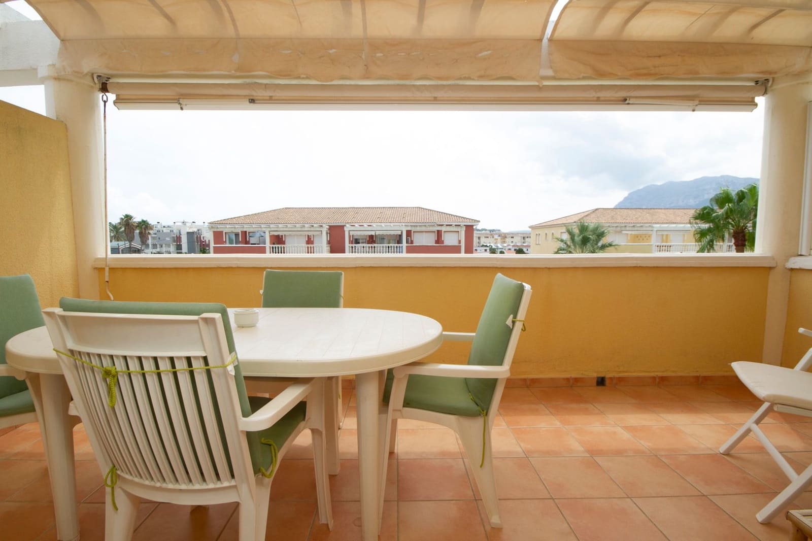 2 Zimmer Apartment zu verkaufen in Denia mit Pool Garage - 269.000 € (Ref: 9470049)