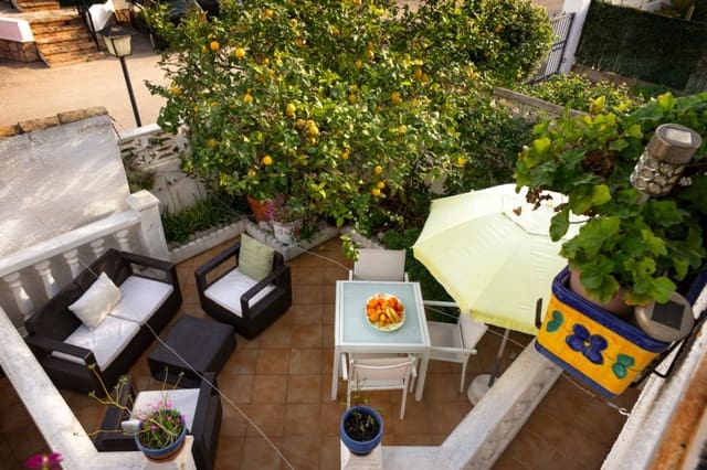 5 chambre Maison de Ville à vendre à Dénia avec piscine - 440 000 € (Ref: 9494111)