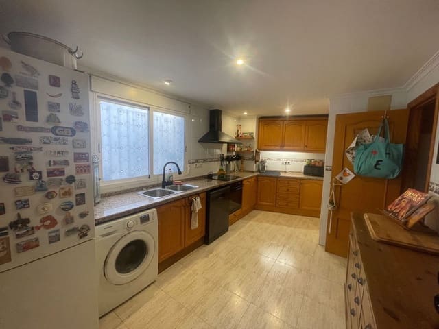 4 bedroom Flat for sale in Dénia - € 545,000 (Ref: 9494112)