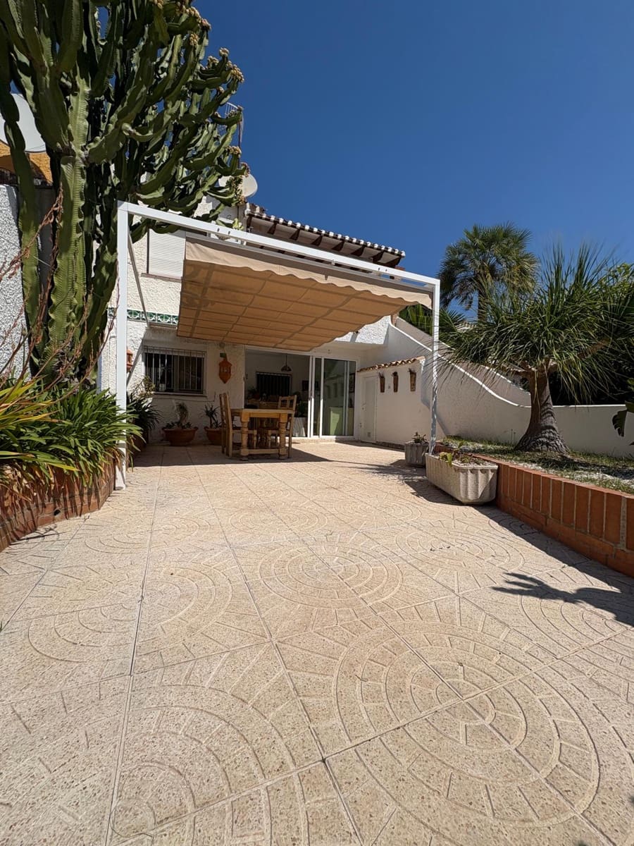 3 soveværelse Lejlighed til salg i Denia - € 269.000 (Ref: 9494113)