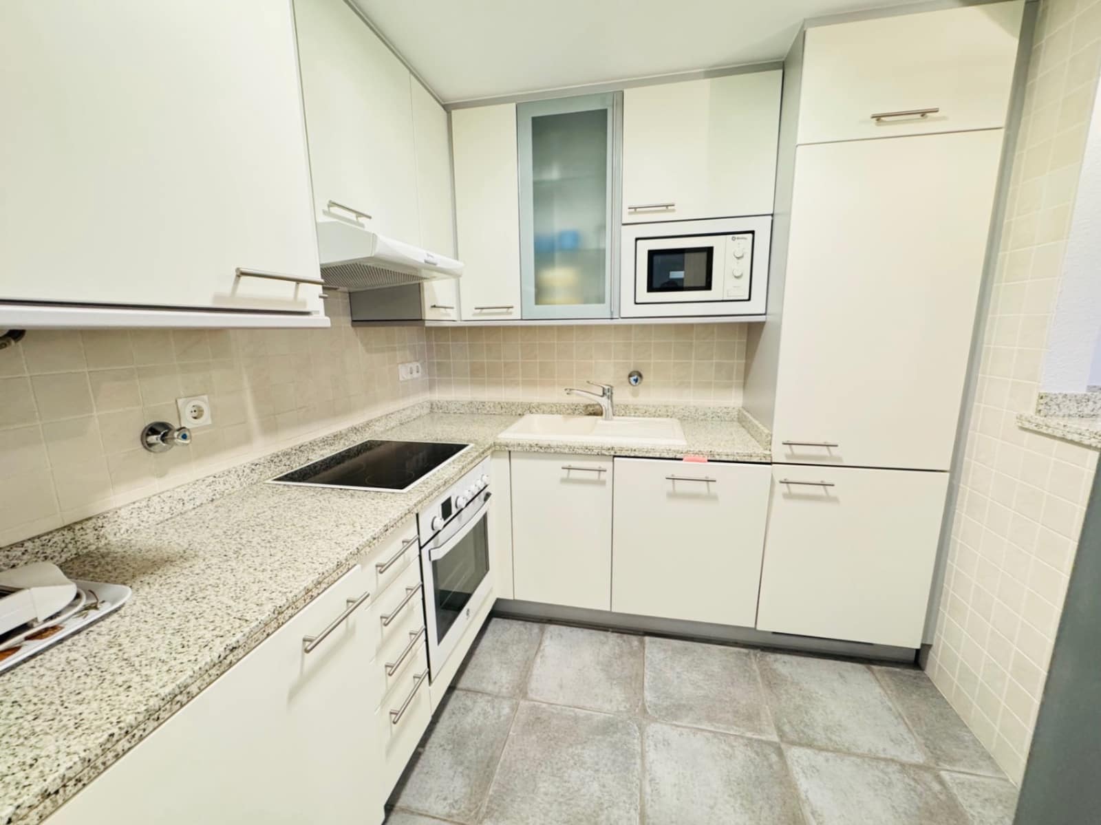 1 bedroom Apartment for sale in Oliva with pool garage - € 190,000 (Ref: 9494114)