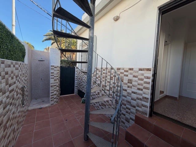 2 makuuhuone Omakotitalo myytävänä paikassa Denia - 229 000 € (Ref: 9495588)