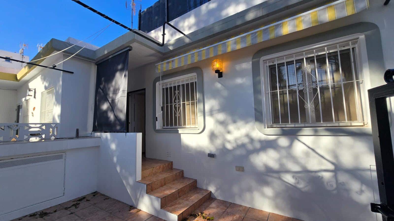 2 makuuhuone Omakotitalo myytävänä paikassa Denia - 229 000 € (Ref: 9495588)