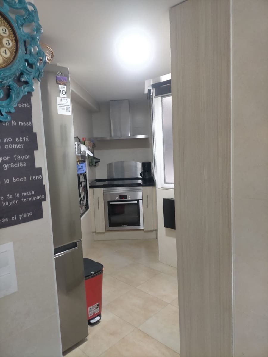 Apartamento de 3 habitaciones en Dénia en venta - 215.000 € (Ref: 9523024)