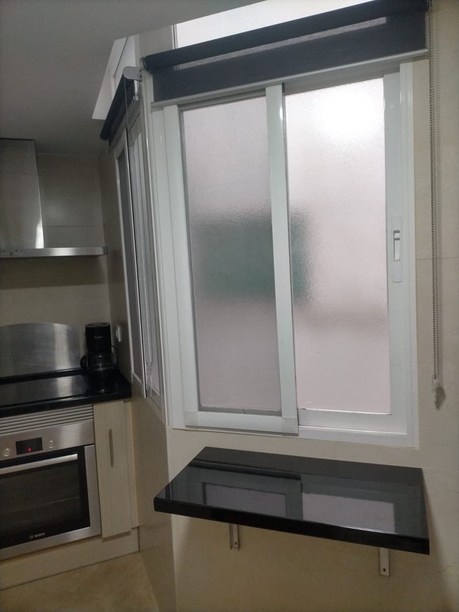 Apartamento de 3 habitaciones en Dénia en venta - 215.000 € (Ref: 9523024)