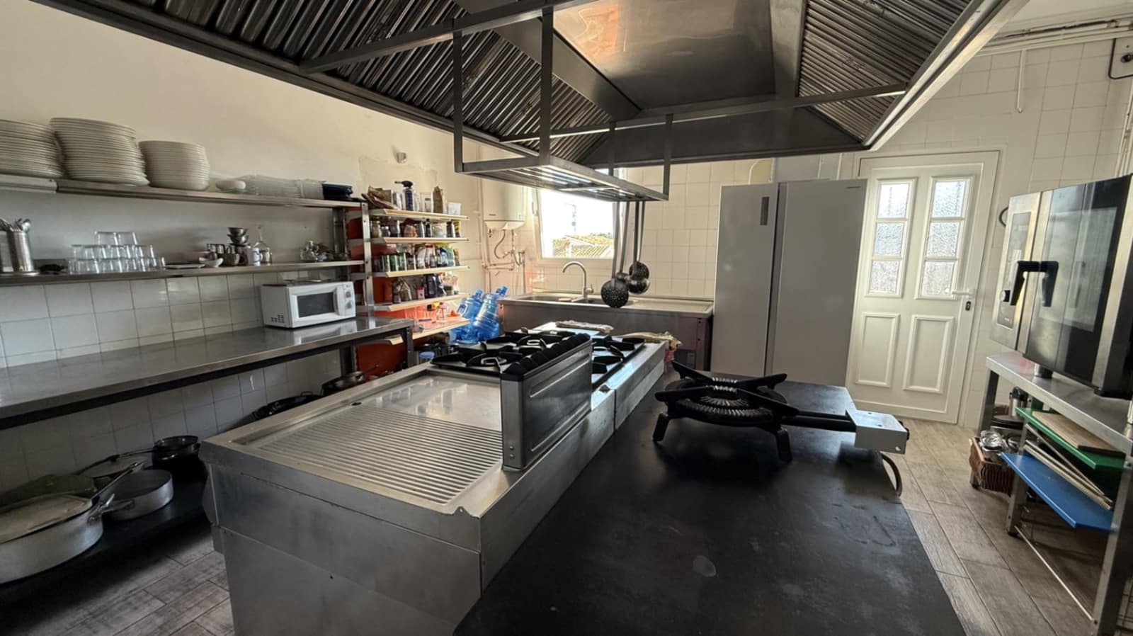 9 camera da letto Hotel in vendita in Denia con piscina garage - 1.295.000 € (Rif: 9523029)