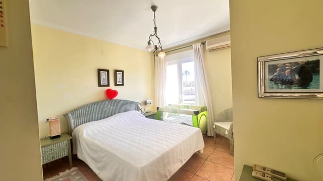 3 soveværelse Lejlighed til salg i Las Marinas / Les Marines, Dénia - € 360.000 (Ref: 9523030)