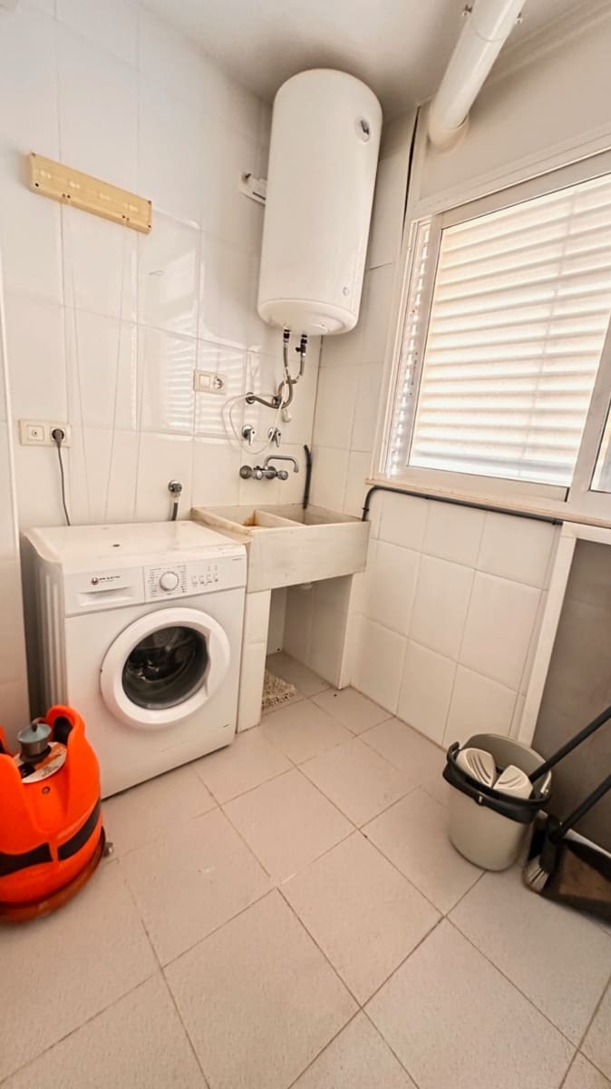 3 quarto Apartamento para venda em Denia com garagem - 250 000 € (Ref: 9523031)