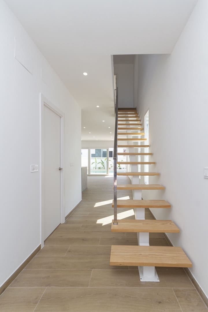 3 sypialnia Willa na sprzedaż w Denia z basenem - 439 000 € (Ref: 9523036)