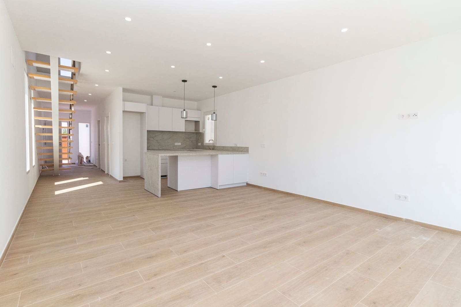 3 sypialnia Willa na sprzedaż w Denia z basenem - 439 000 € (Ref: 9523036)